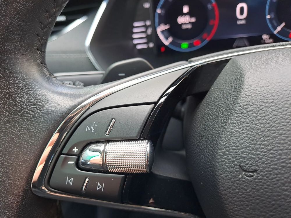 SKODA OCTAVIA Indukcja Grzana szyba Kamera SmartLink ACC DSG Salon PL ASO VAT23%
