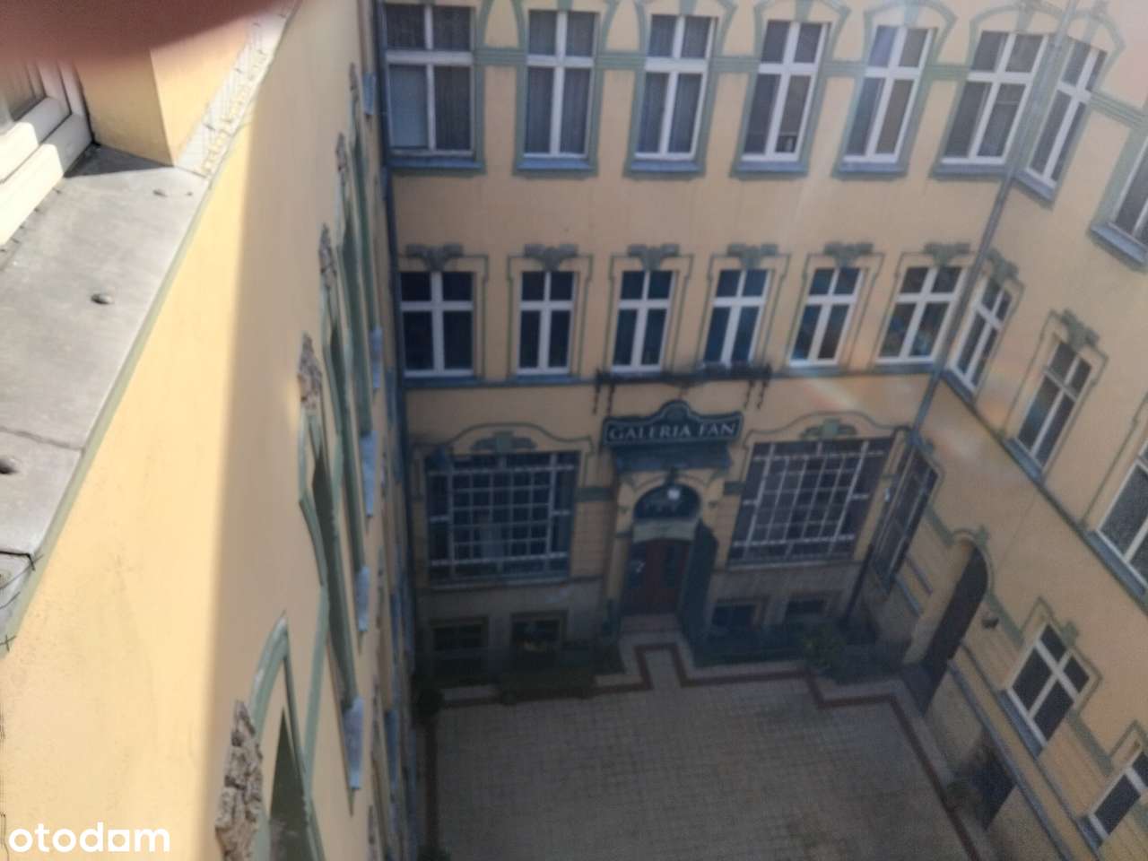 Przestronne mieszkanie w kamienicy z fontanną przy parku Andersa - Pełny obrazek: 3/6