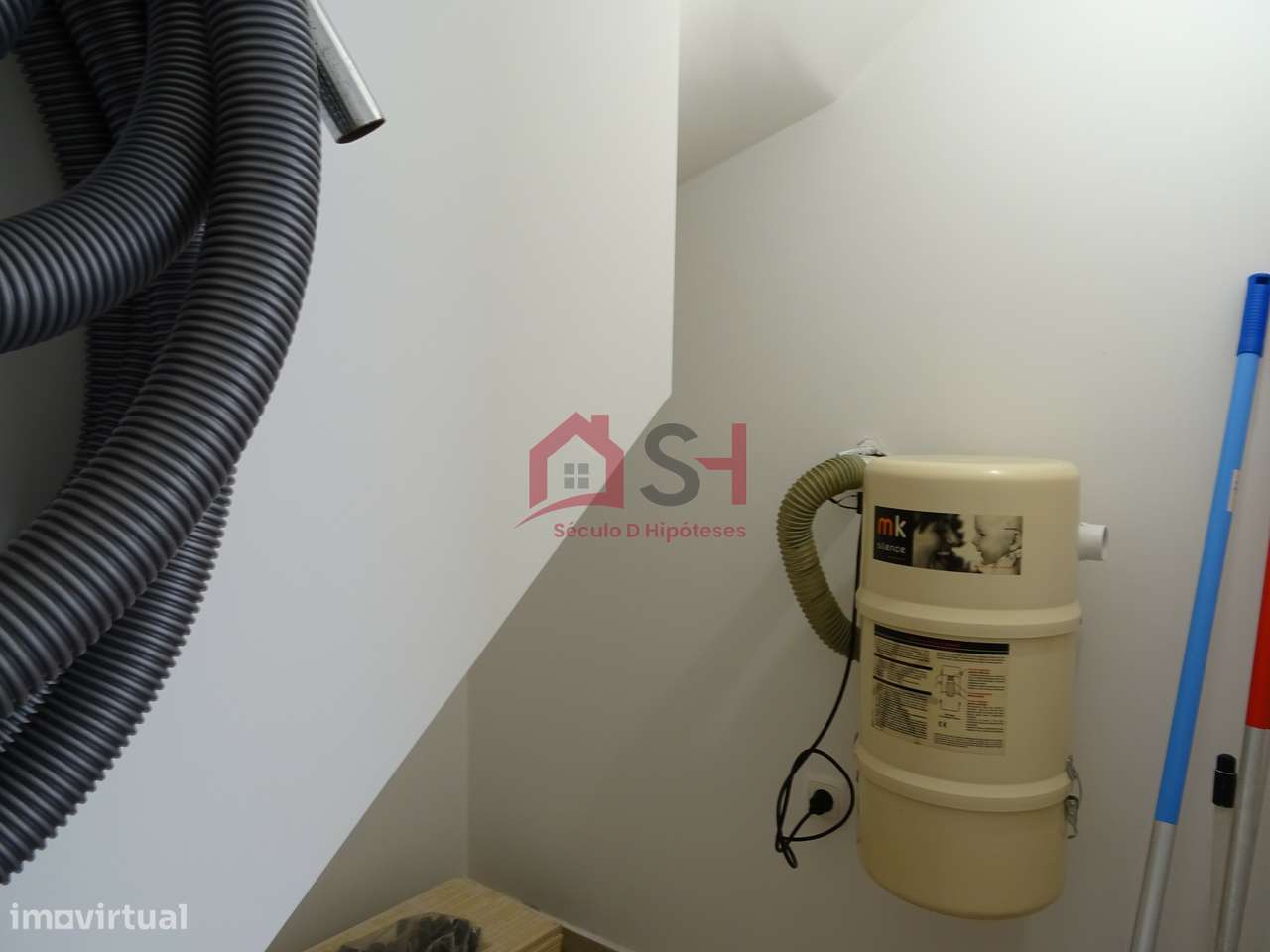 *Moradia T3 + 1, com Vista de Mar Na ERICEIRA *-36