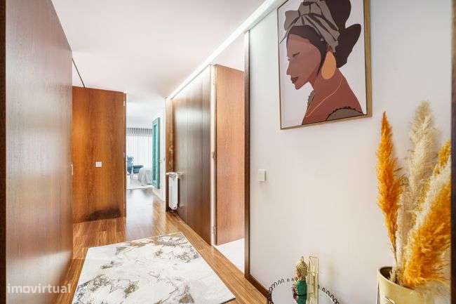 Exclusiva Moradia Individual Moderna e Luxuosa-17