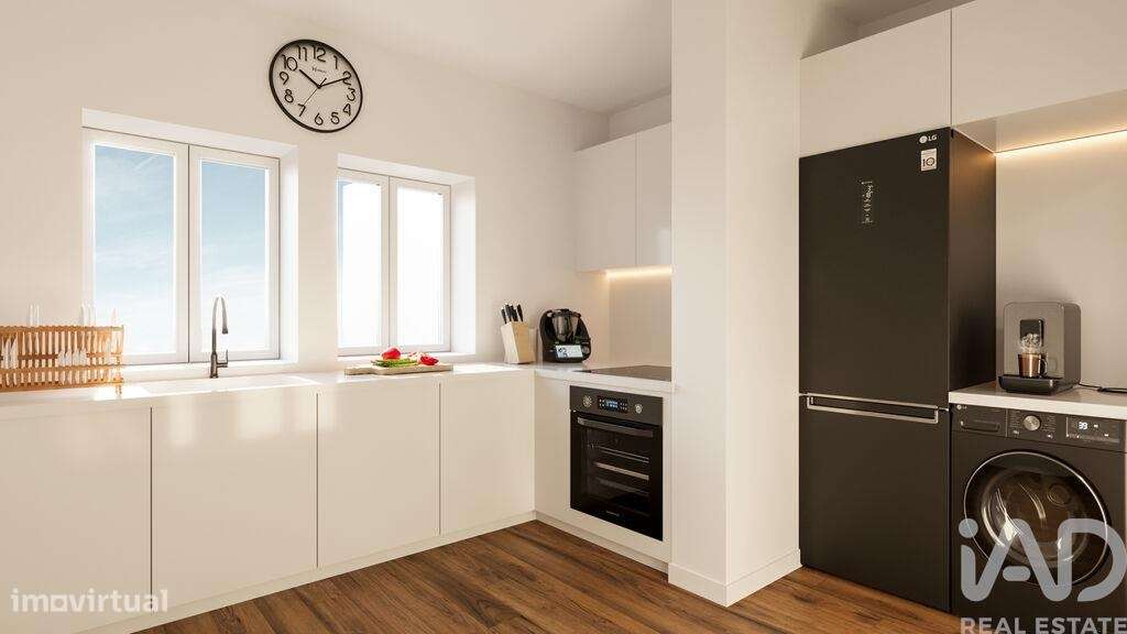 Apartamento T2 em Estremoz (Santa Maria e Santo André) de 106,00 m2 - Grande imagem: 2/17