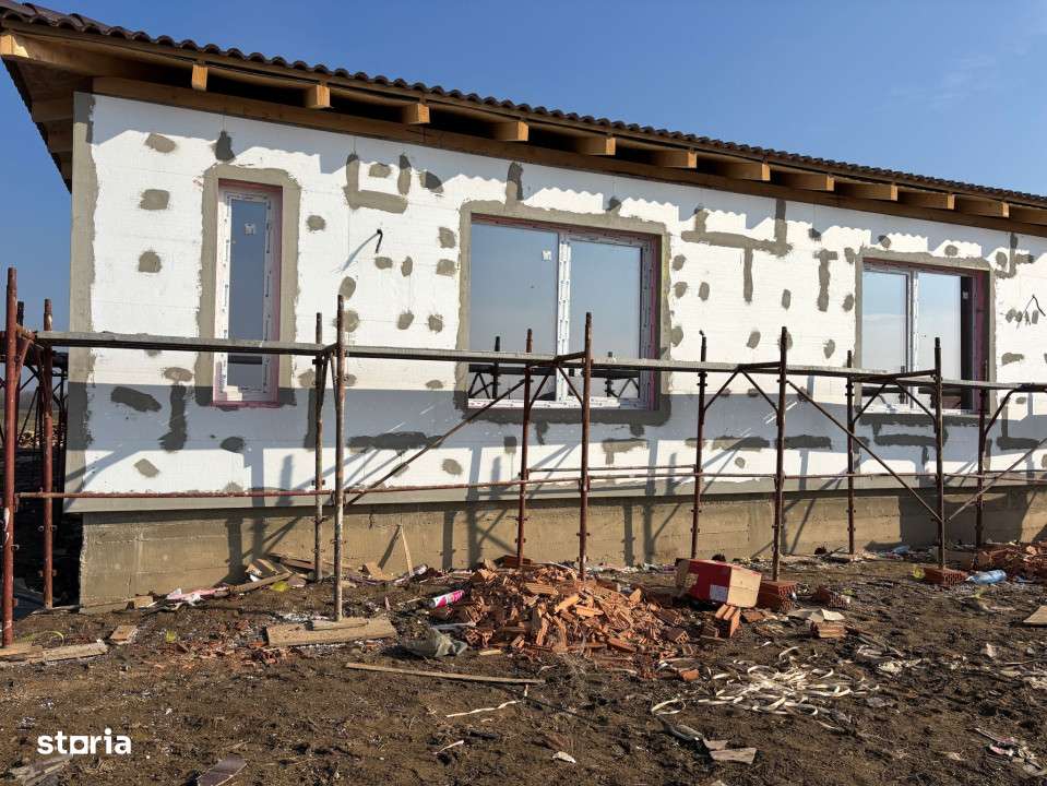 Duplex 3 camere, 76mp utili, teren 285mp, P+Pod in Bucovat - Imagine principală: 4/19