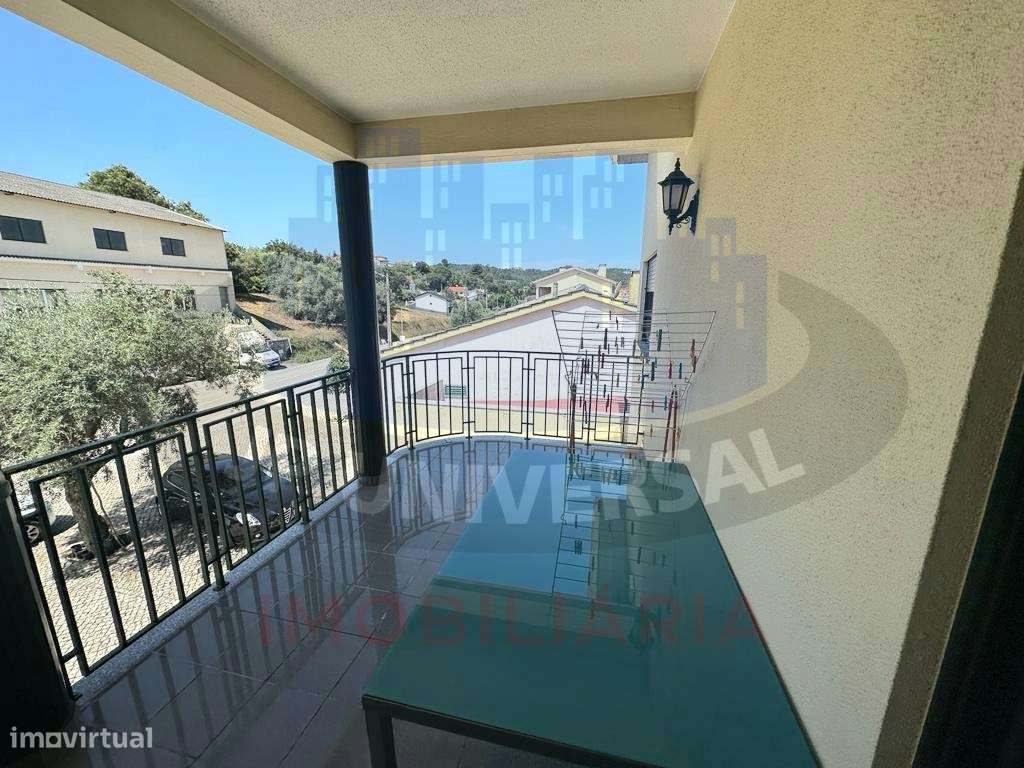 MORADIA T6 VENDA COM ESPAÇO COMERCIAL E RESIDENCIAL , A 10 MINUTOS ...-14