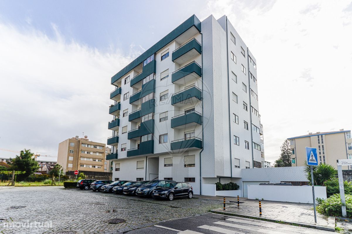 Apartamento T3 Para Venda em Aguas Santas, Porto