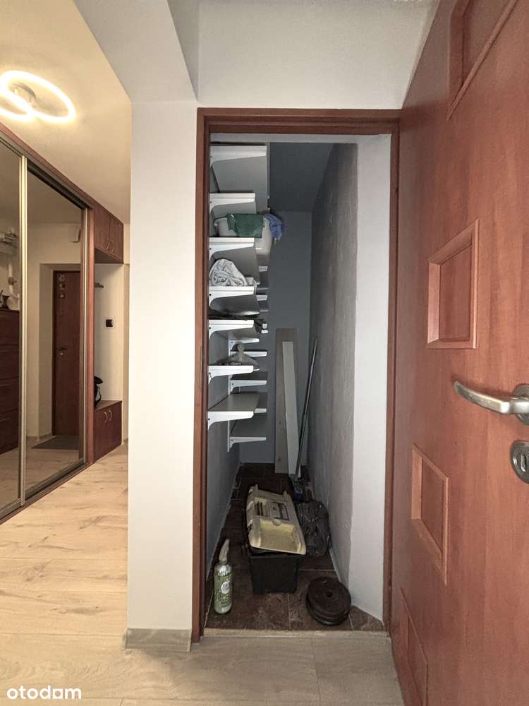 OKAZJA 2 POKOJE Będzin, os. Syberka ul. Skalskiego - spiżarka/balkon-19