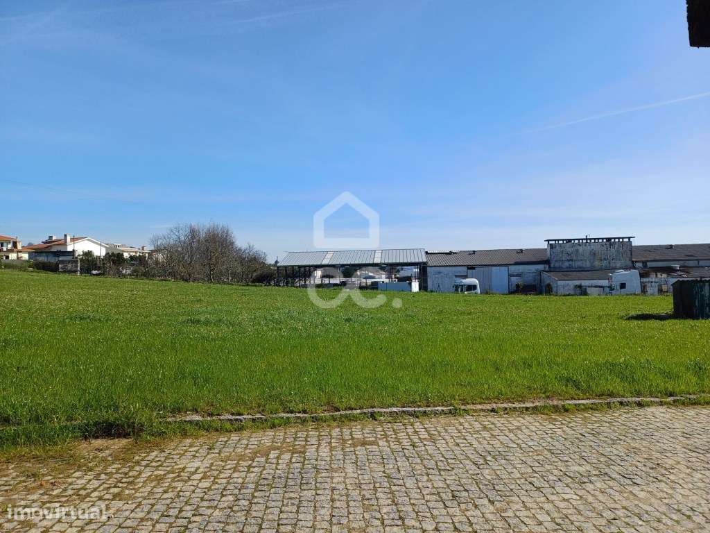 Excelente Oportunidade de Investimento - Terreno para Construção em...-13