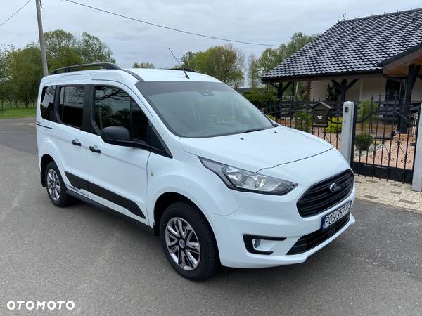 Ford Transit Connect - 16