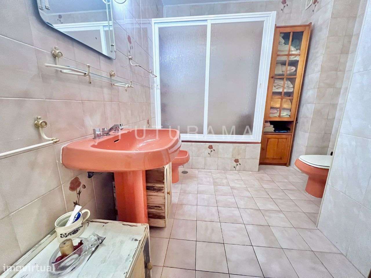 Apartamento T3 na Torre Londres, nas Palmeiras - Oeiras-18