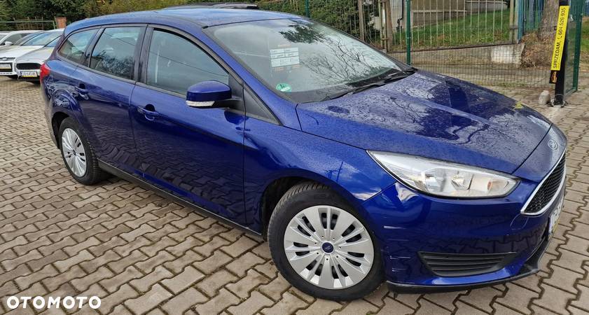 Ford Focus 1.0 EcoBoost Trend Edition - 17