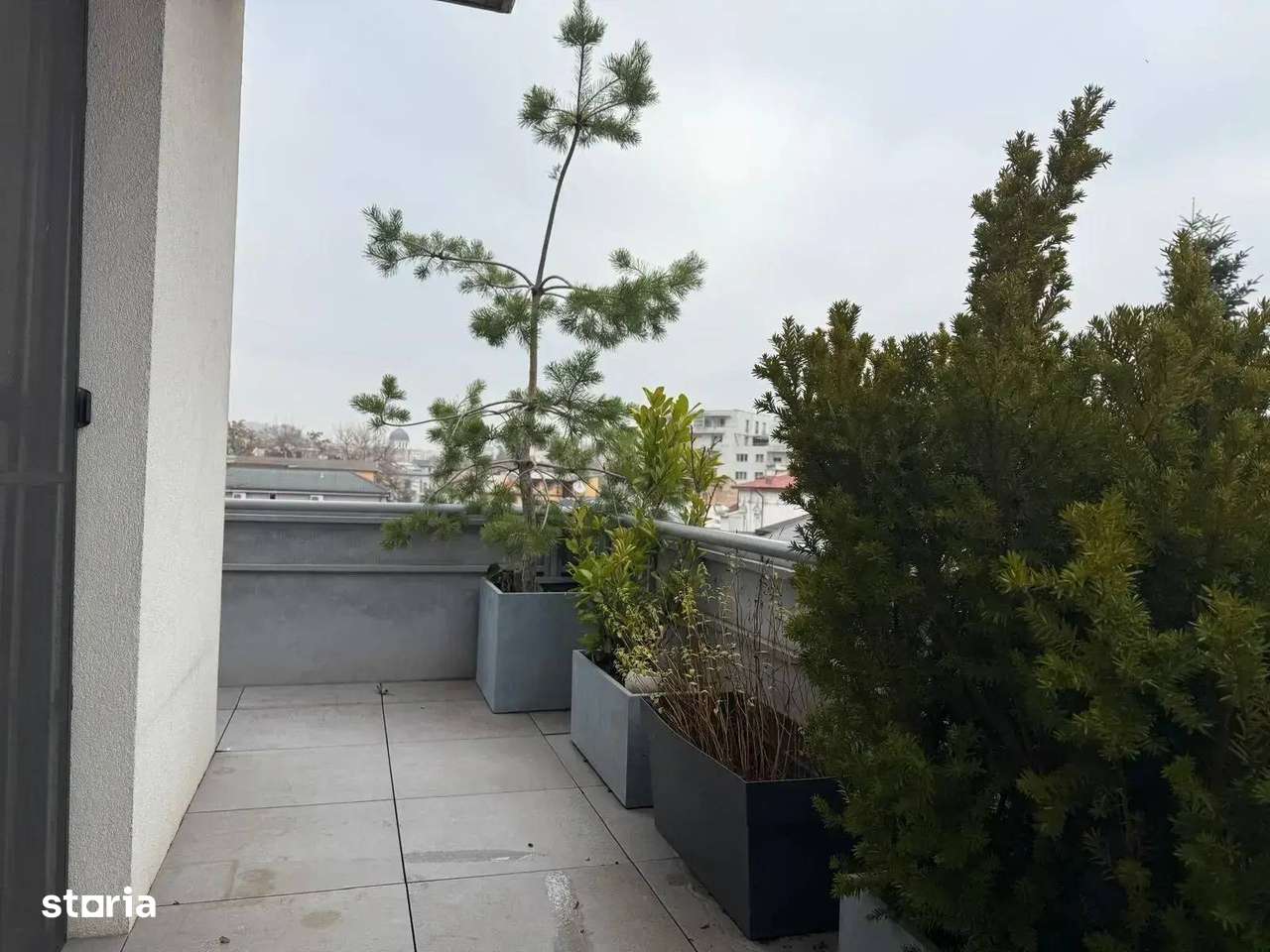 Doua camere mobilat/utilat stil industrial cu terasa zona Parc Carol - Imagine principală: 3/19