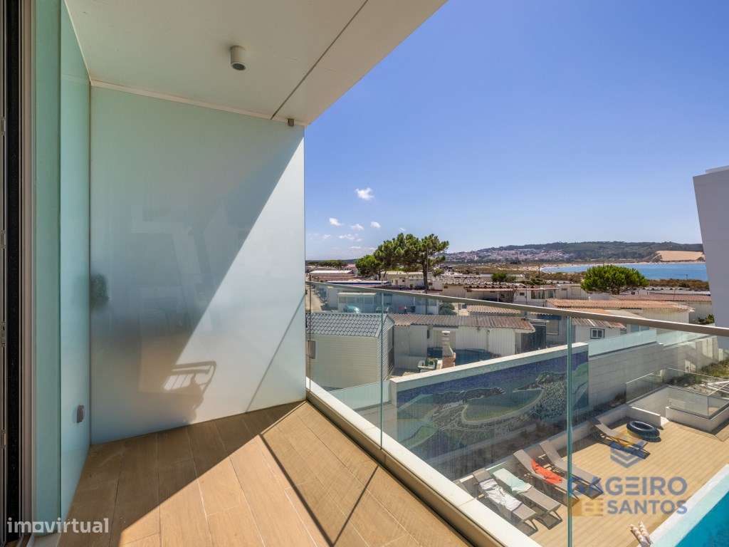 Apartamento T2 inserido em condomínio de luxo na primeira linha de ...-10