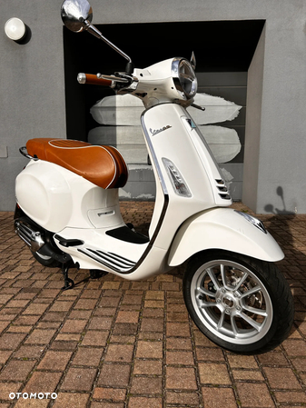 Vespa Primavera - 4