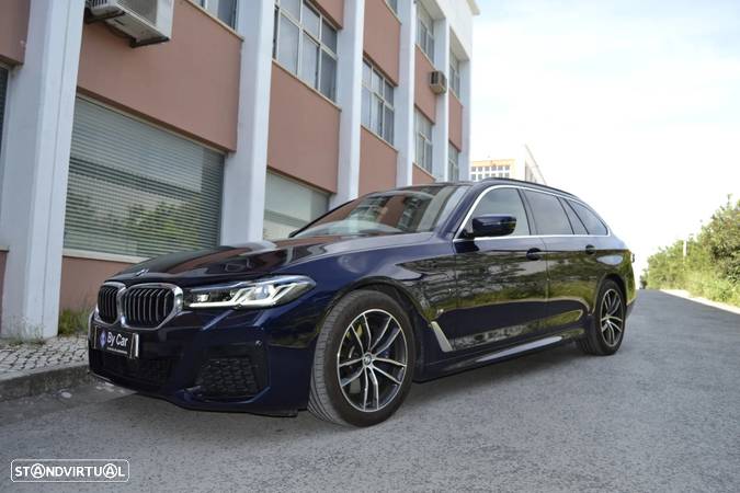 BMW 530 e Pack M - 24