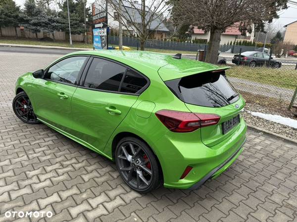 Ford Focus Turnier 2.3 EcoBoost S&S ST mit Styling-Paket - 5