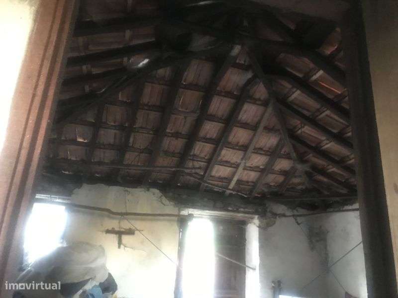 Vendo este Imovel para Restauro - Grande imagem: 5/6
