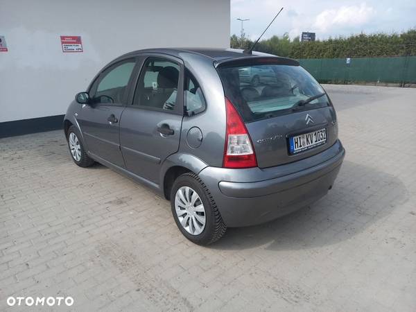 Citroën C3 1.1 First Tonic - 3