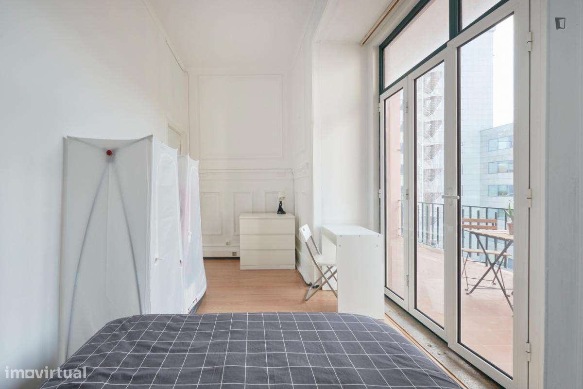 Quarto - localizado em Entrecampos Lisbon - Grande imagem: 2/9