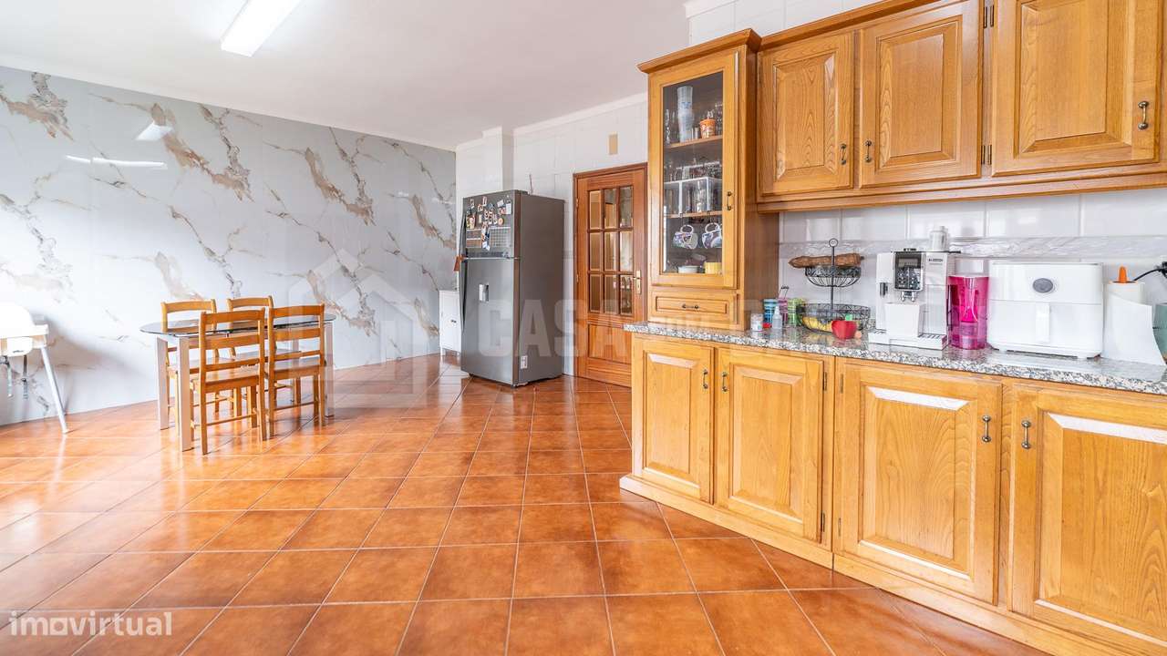 Moradia em Banda V4 em Fragosela - Grande imagem: 5/14