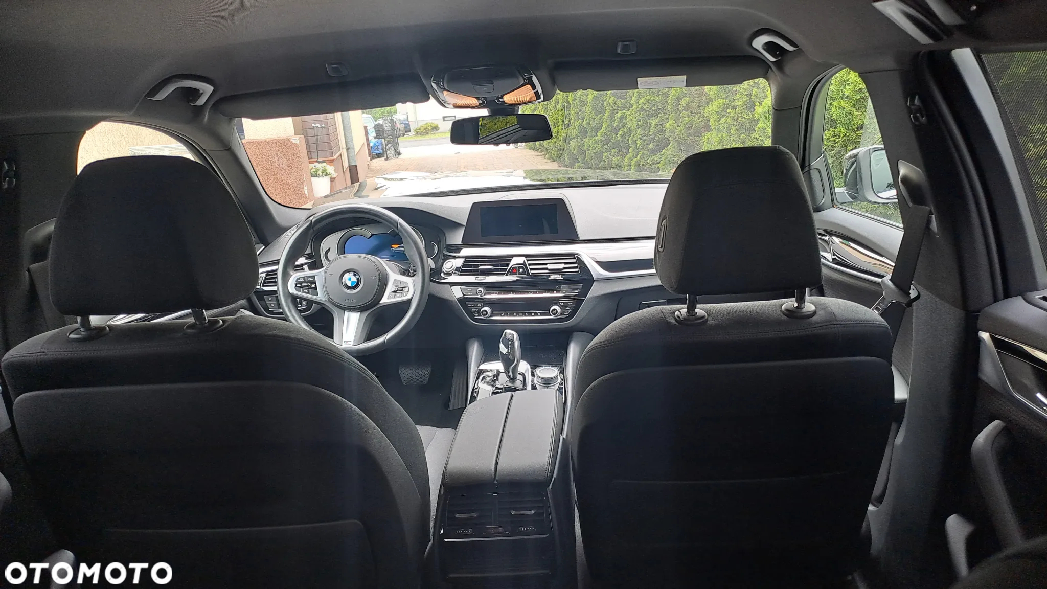 BMW Seria 5 520d xDrive Luxury Line sport - 2