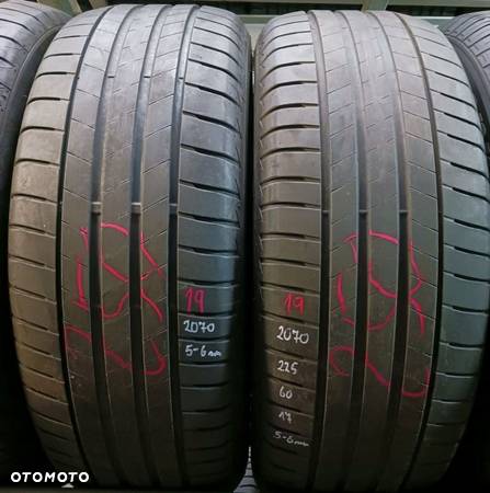 225/60R17 2070 BRIDGESTONE TURANZA T005 6mm - 1