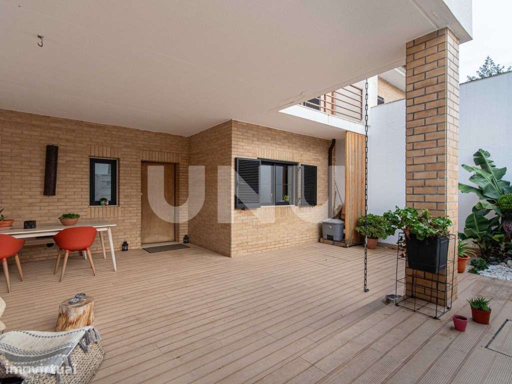 Moradia T4 na Castanheira do Ribatejo, Vila Franca de Xira!-4