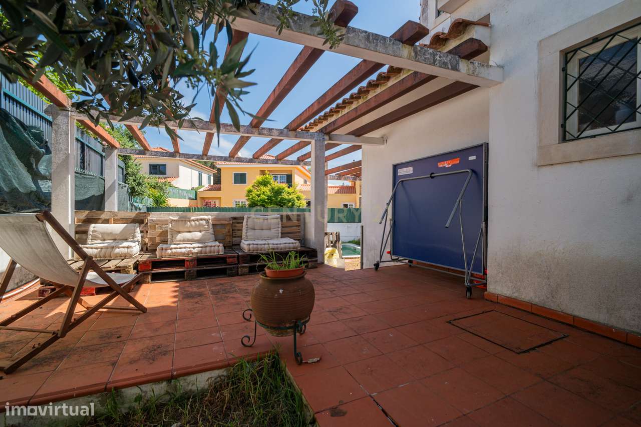 Espetacular Moradia em Cascais com Jardim e Piscina-21