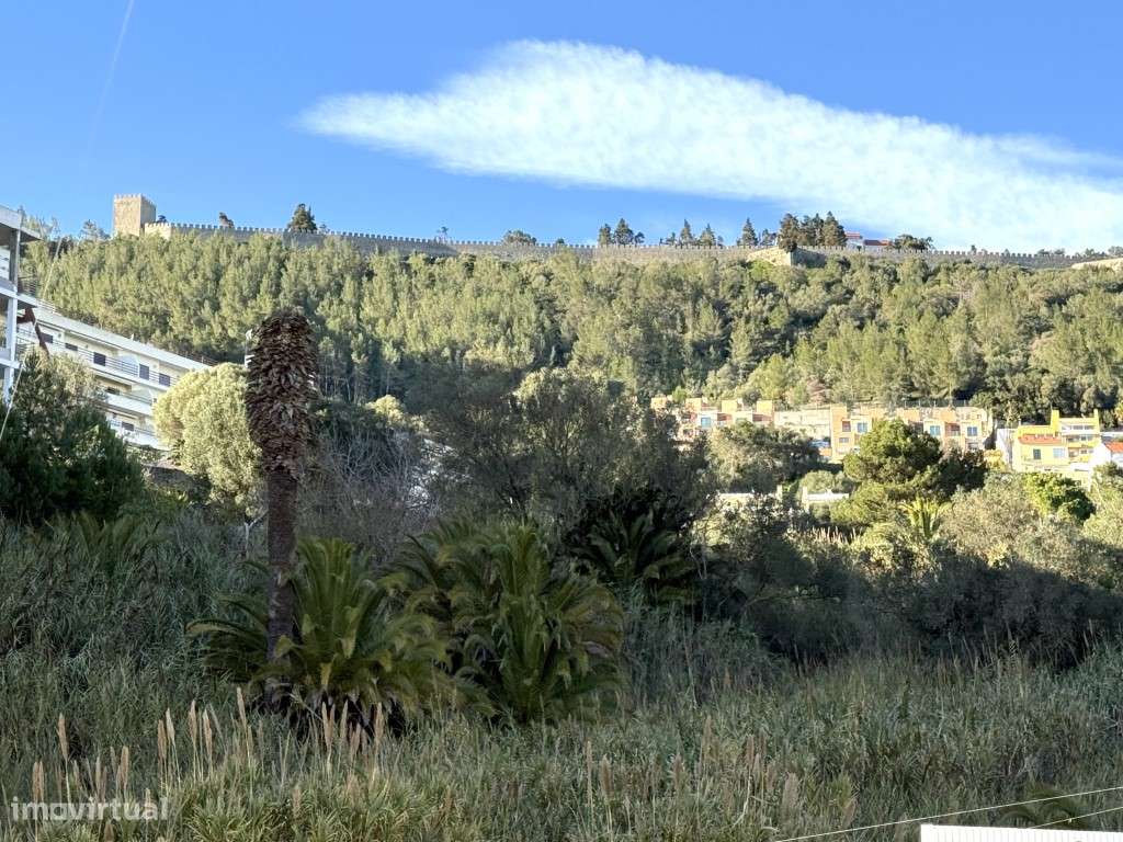 T3 com Terraço de 32 m², Garagem Dupla e Piscina a 300 m da Praia -...-23