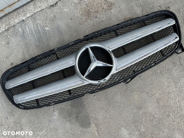 MERCEDES GLA X156 grill atrapa chłodnicy listwy chrom kratka - 1