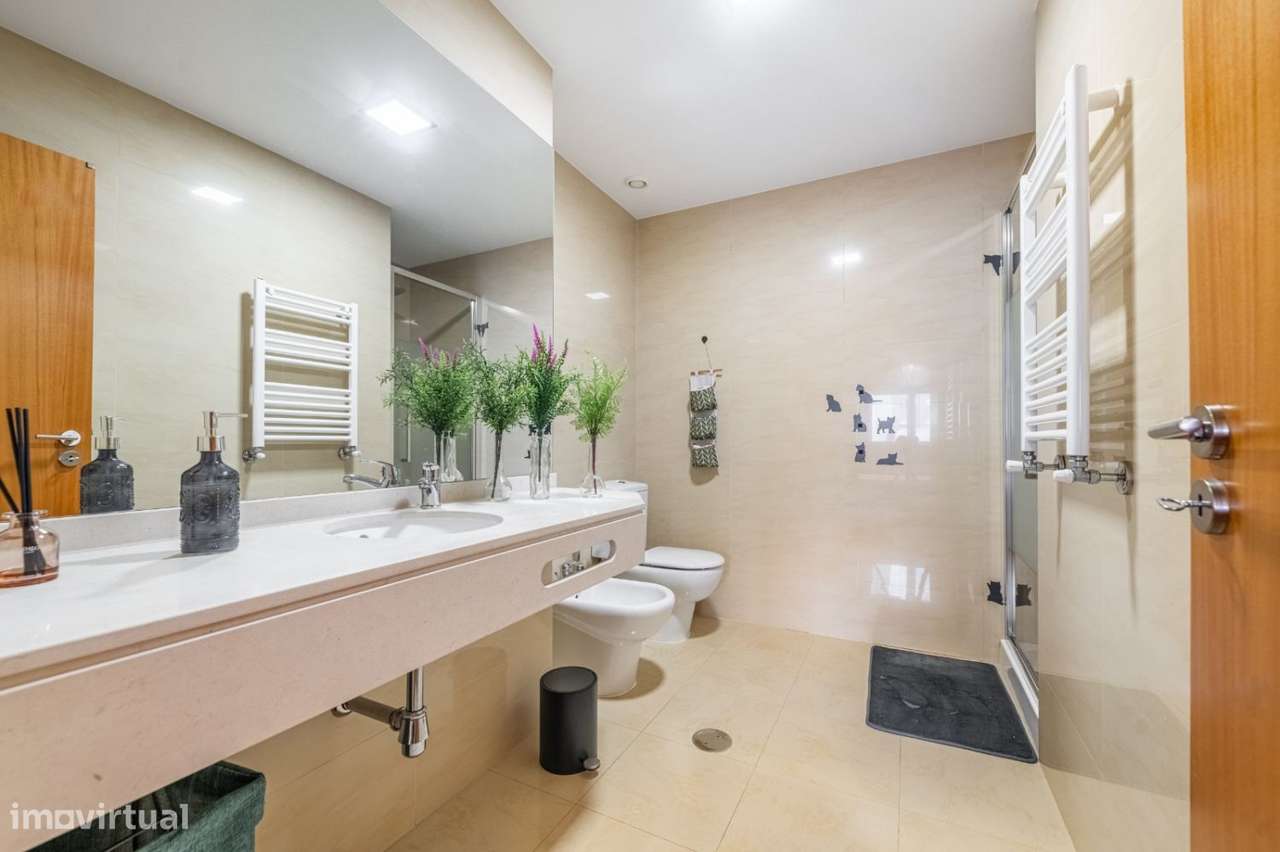 Apartamento T4 com 2 Suites a poucos minutos do Centro de Braga-12