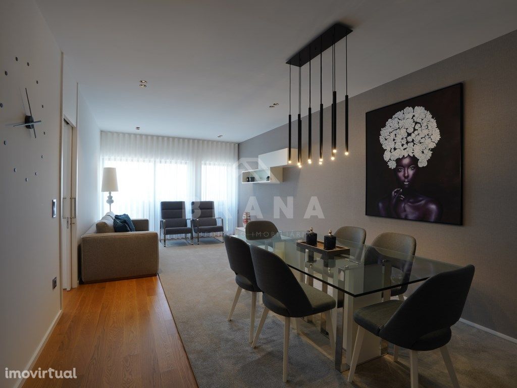 Apartamento T1 Novo, Mobilado no Centro Histórico de Braga