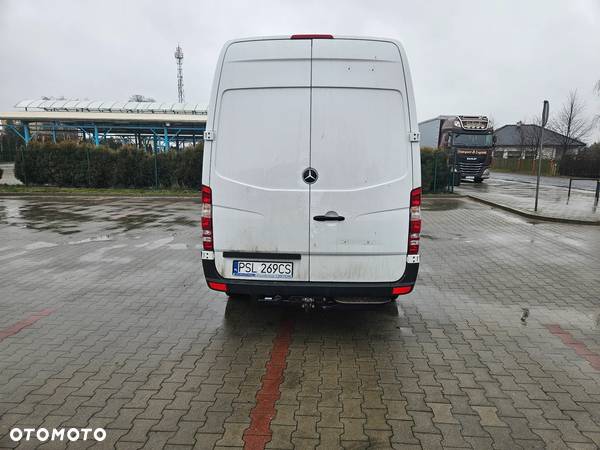 Mercedes-Benz Sprinter - 6