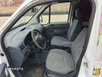 Ford Transit Connect - 9