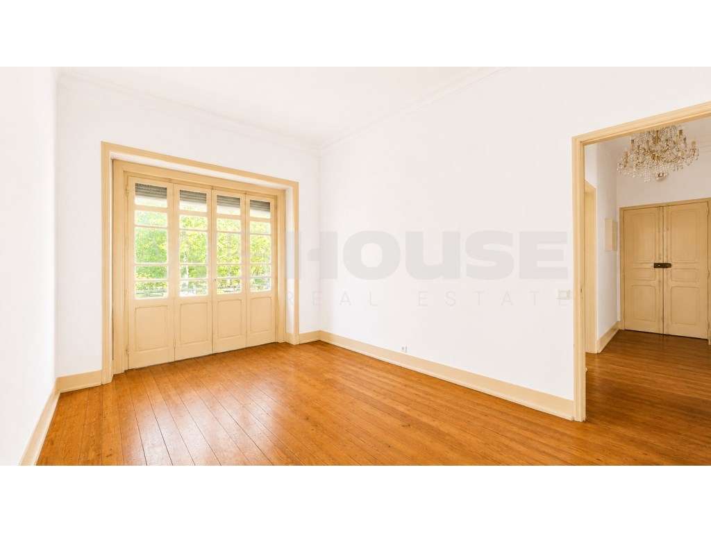 Centro do Barreiro - Magnífico apartamento T4 com vista para o Parq...-13