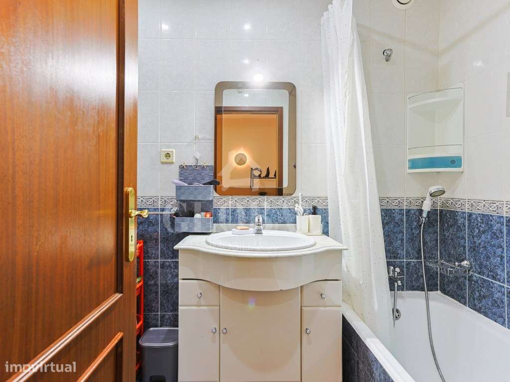 APARTAMENTO T3 SERZEDO-18