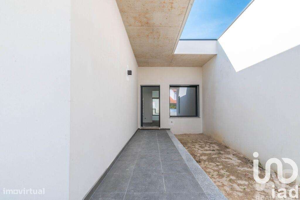 Moradia isolada T3 em Leiria, Pousos, Barreira e Cortes de 234 m2 - Grande imagem: 5/18