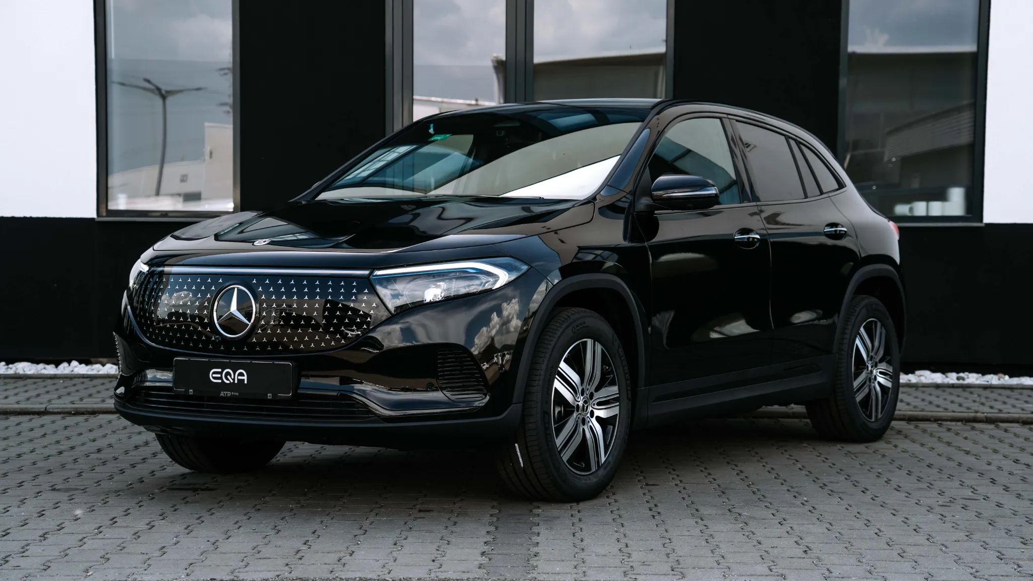 Mercedes-Benz EQA 250+