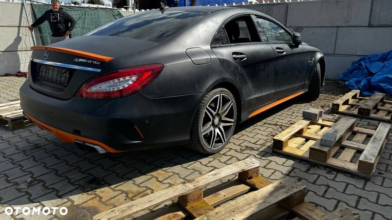 Mercedes-Benz CLS 63 AMG S 4-Matic - 5