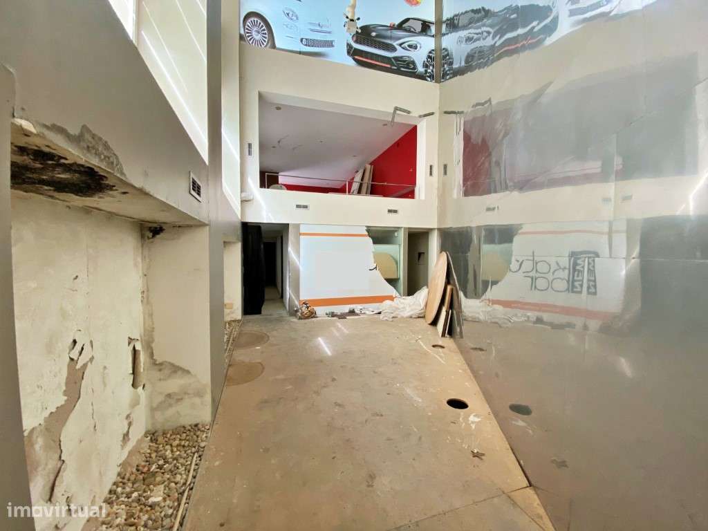 Espaço para restauração na Zona Industrial da Maia - Grande imagem: 5/15