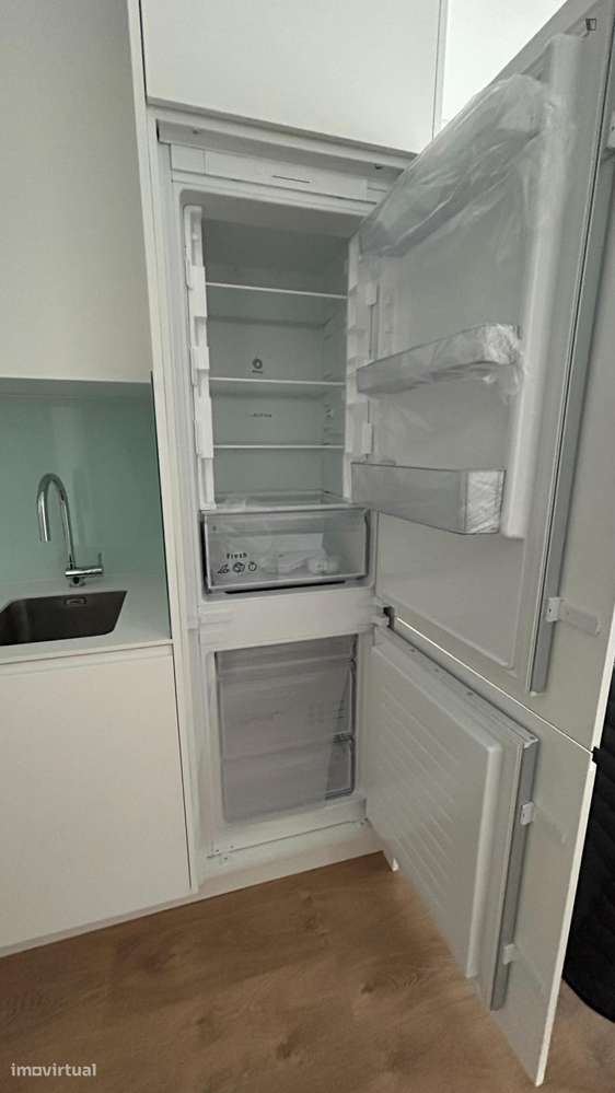 Apartamento com 1 quartos - localizado em Paranhos Porto - Grande imagem: 5/10