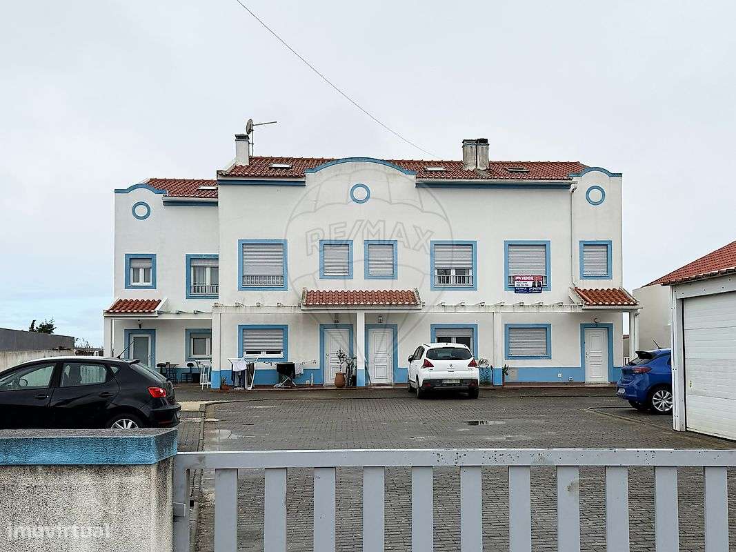 Moradia T2 para venda - Grande imagem: 2/24