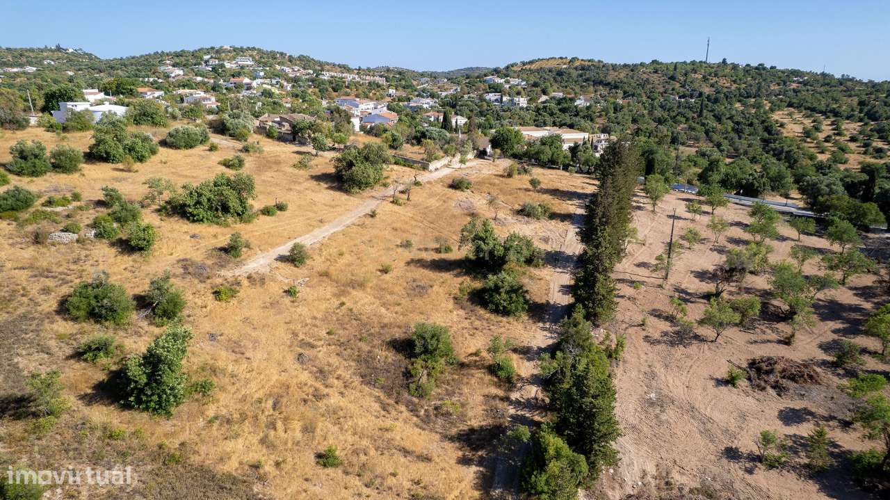 Terreno urbanizável de 6.440 m² em Paderne – Elevado potencial de dese-7