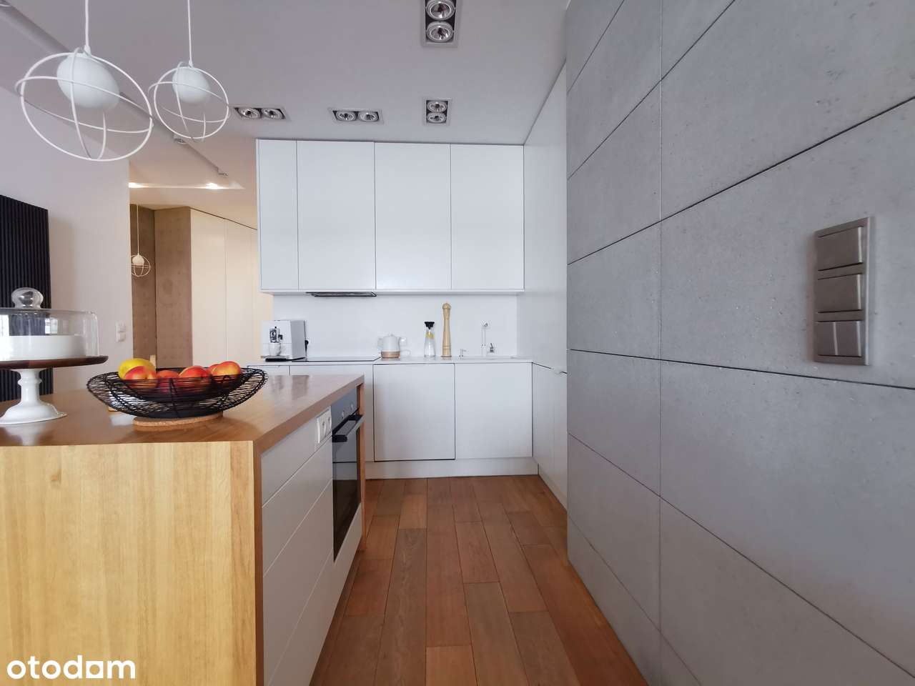 Wilanów,wszystkomające z gustem,garaż,balkon,klima,schowek-0