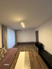 Ofer spre vanzare apartament 3 camere in Tractorul, Moll Coresi Brasov