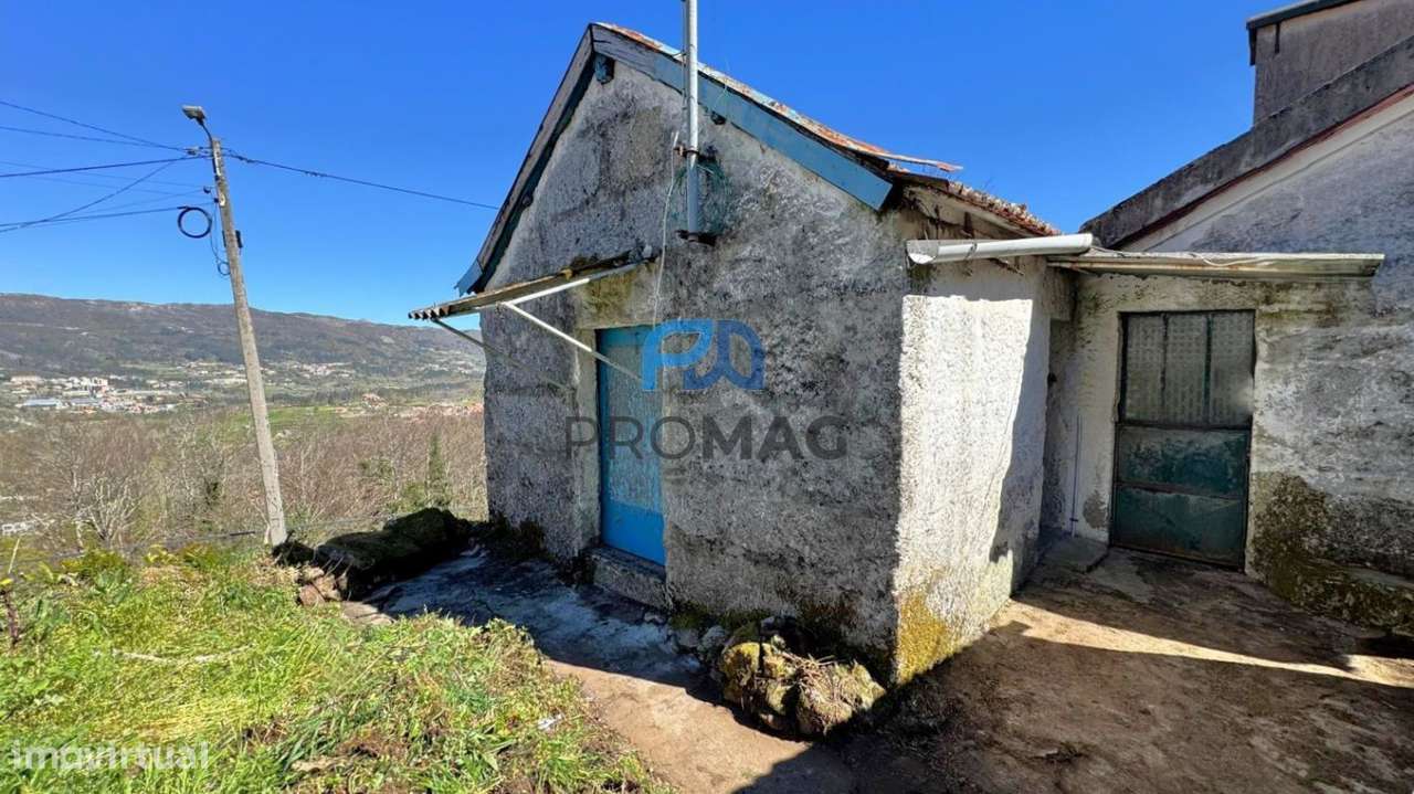 Oportunidade Única: Conjunto 3 Moradias em Granito Vistas Panorâmicas-15