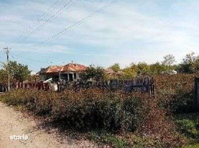 Casa si teren  Glodeanu Sarat  ; ID: R2839616-12