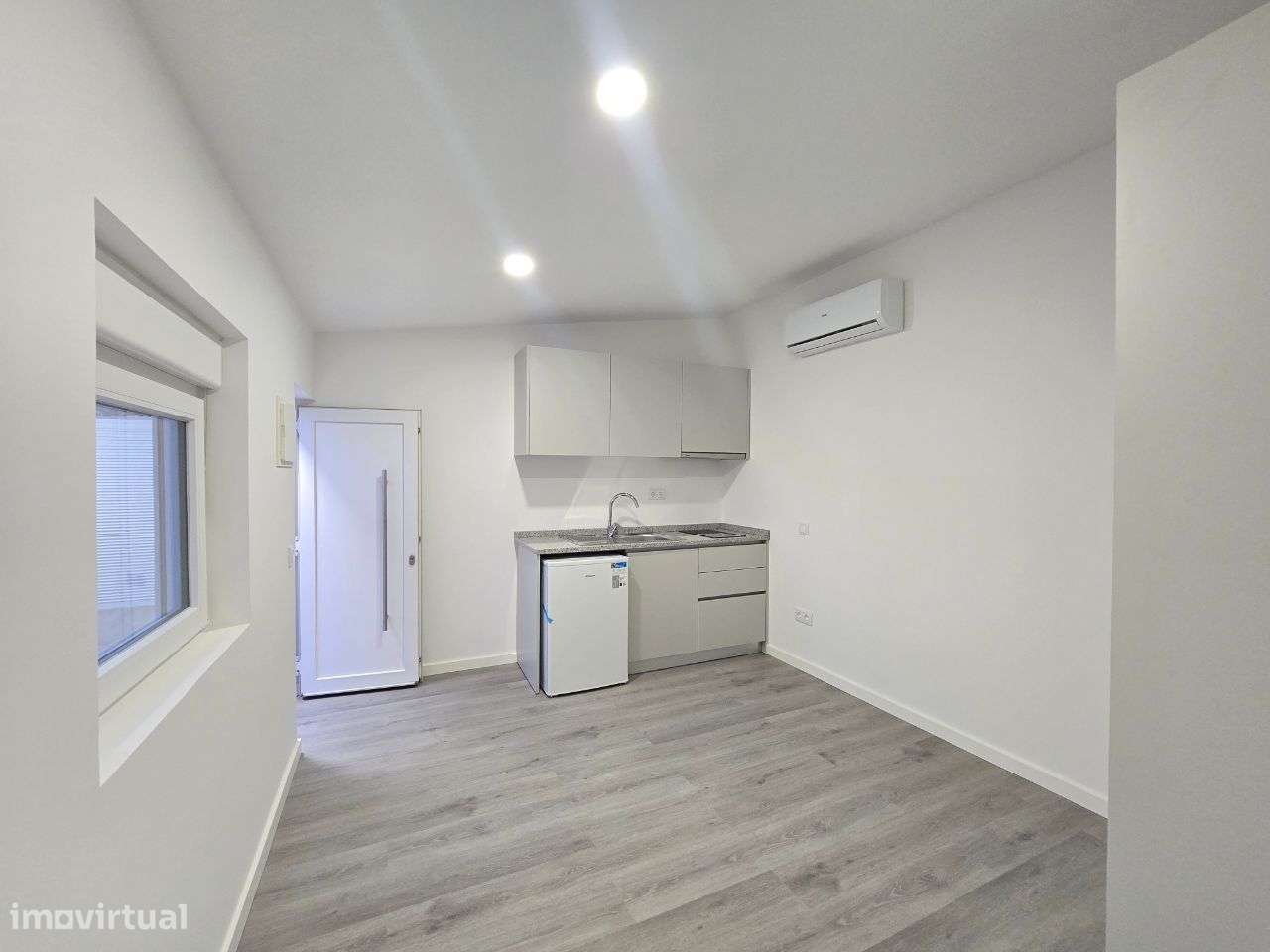 Moradia renovada V6 a apenas 100 metros da praia da Torreira-21