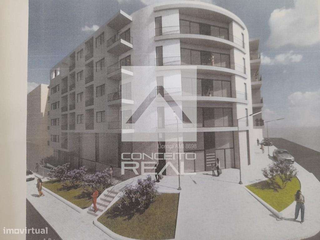 Estabelecimentos P/ Comércio/ Serviços c/ lugar de garagem e wc - Rio - Grande imagem: 2/7