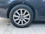 Volkswagen Golf V 1.9 TDI Comfortline - 12