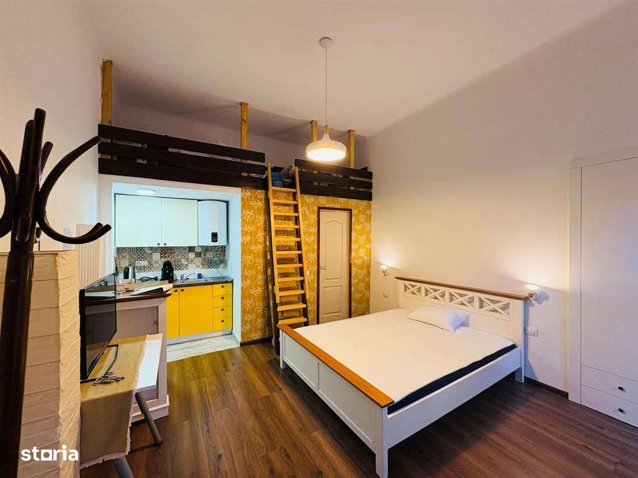 Ap cu 3 camere+pivnita mare, 65 mp utili, situat in Centrul Istoric-1