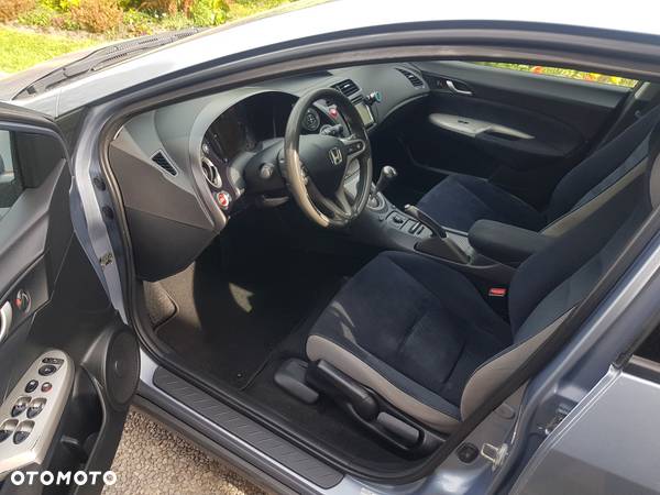 Honda Civic 1.4 Comfort - 10